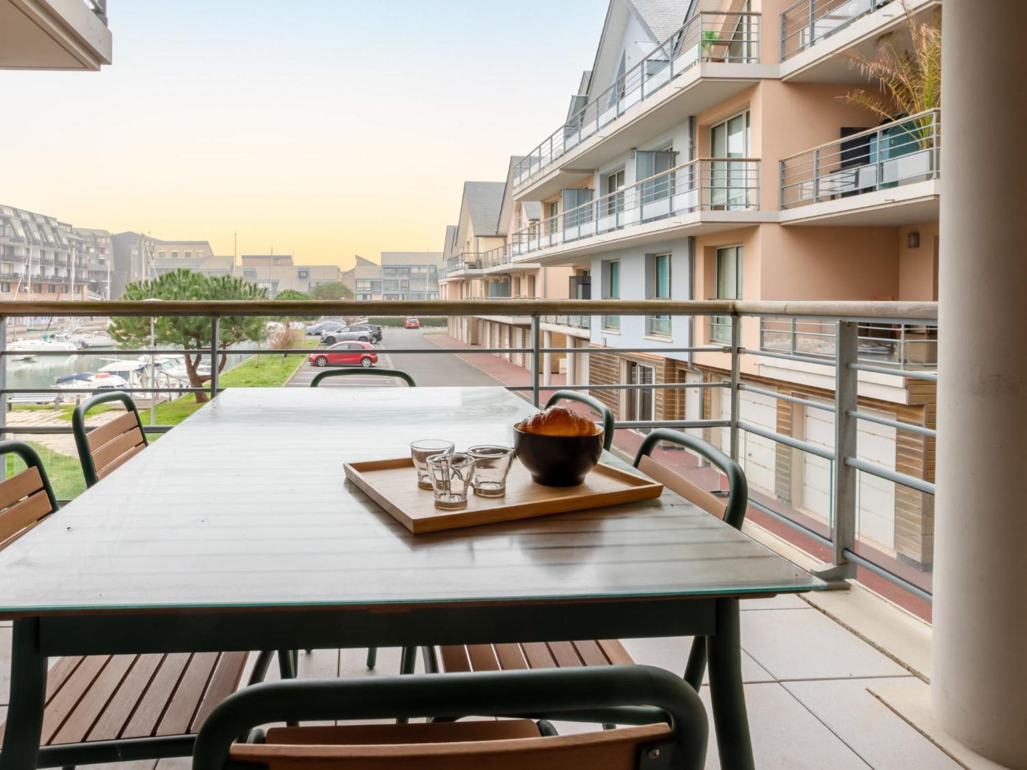 Apartment Blue Bay By Interhome Довиль Экстерьер фото